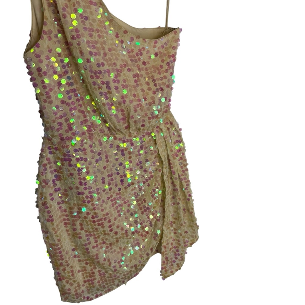 ✨‎ SAYLOR Kyrie One-Shoulder Sequin Mini Dress Pink Champagne Small 🍾 - Picture 5 of 6